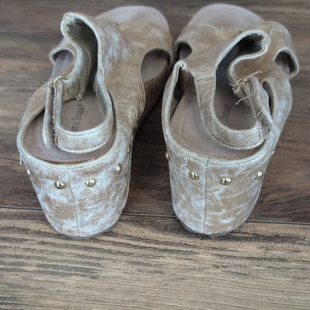 Pierre Dumas Cork Wedge Metallic Gold Slingback Sandals 10M         AB111